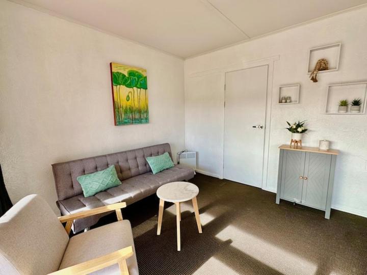 Haruru Falls Motel & Conference Centre Paihia Bagian luar foto
