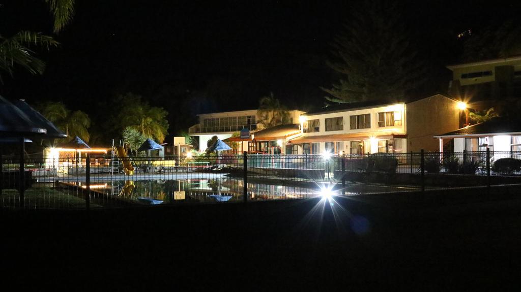 Haruru Falls Motel & Conference Centre Paihia Bagian luar foto